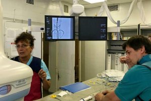 Подготовка к первой в СПб операции по имплантации фенестрированного стент-графта