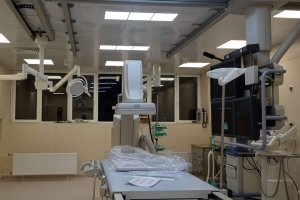 Новая суперсовременная гибридная операционная