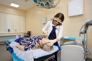 работа с лазером Cutera